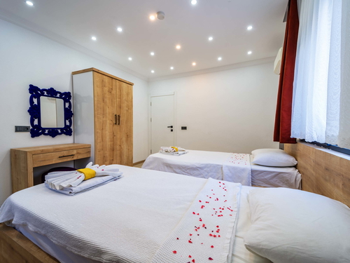  gece  -  Kasım
  | Kalkan İslamlar Balayı Villası: Jakuzili ve Özel Havuzlu Romantik Tatil